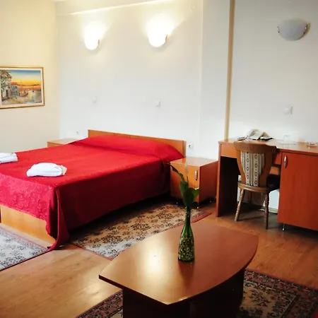 Vip - New Management Hotel Skopje